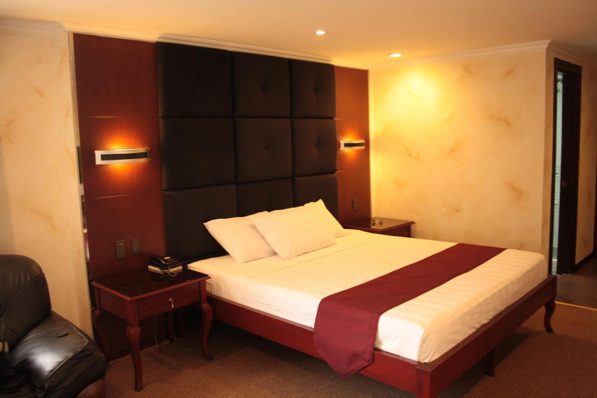 Hotel Royal Amsterdam Angeles Room photo